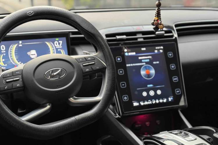 Used Hyundai Tucson 2023 Tucson L 1.5T Automatic Two-Wheel Drive LUX Prestige Edition Interior 5