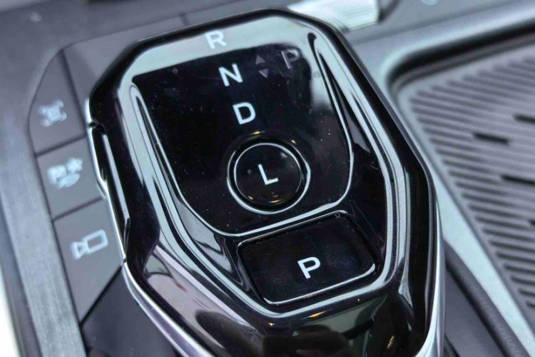 Used Ford Edge 2025 Ford Explorer L 2.0T EcoBoost E-Hybrid Four-Wheel-Drive 7-Seater Supreme Model
