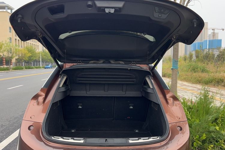 Used DS 6 2016 1.6T Luxury Edition THP160