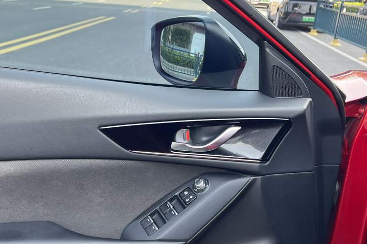 Used Mazda CX-4 2021 2.0L Automatic Two-Wheel Drive Blue Sky Dynamic Edition