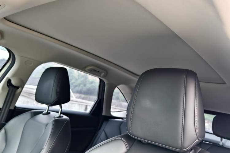 Used Haval Fierce Dragon Max 2023 1.5L Hi4 105 Four-Wheel Drive Navigation Edition Headliner