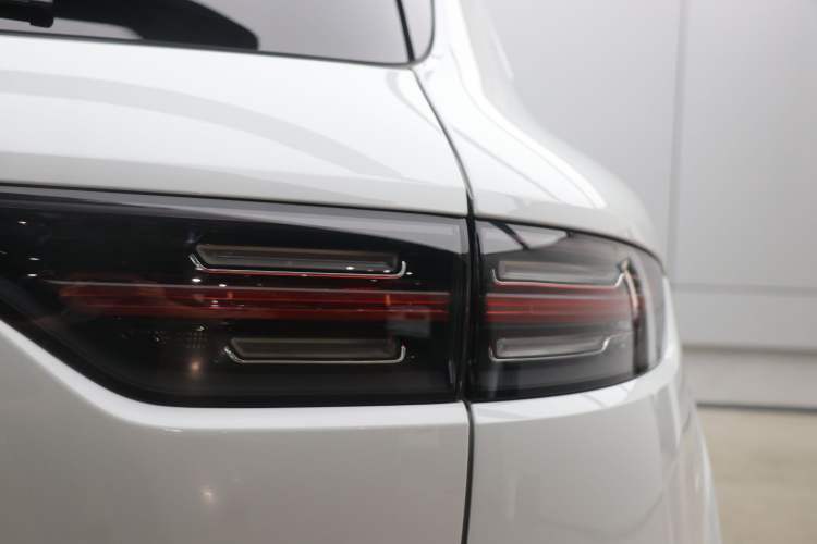 Used Porsche Cayenne E-Hybrid 2021 Cayenne E-Hybrid 2.0T