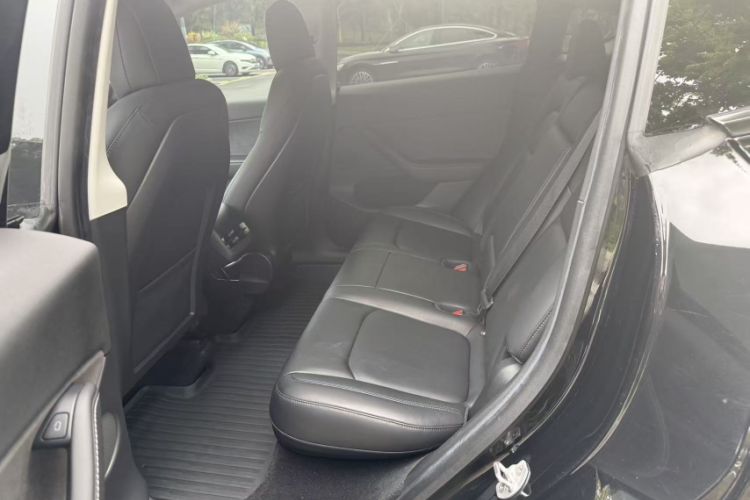 Used Tesla Model Y 2022 Rear-Wheel-Drive Version