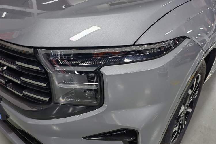 Used Ford Edge 2025 Ford Explorer L 2.0T EcoBoost E-Hybrid Four-Wheel-Drive 7-Seater Supreme Model