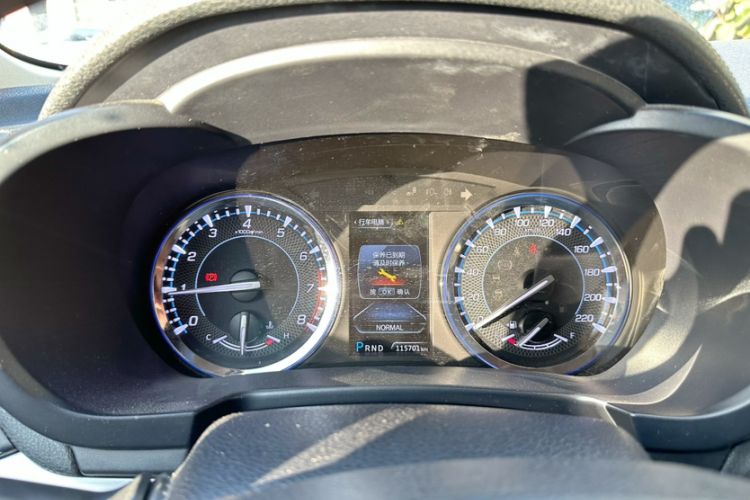 Used Changan CS95 2017 2.0T Two-Wheel Drive Zhitu Edition