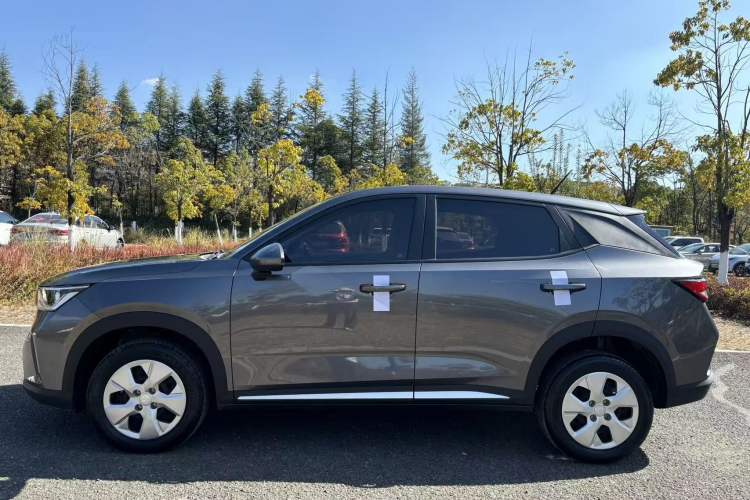 Used Wuling Alvez 2022 1.5L Manual Free-Style Model