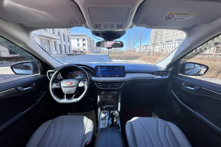 Used Ford Escape 2020 EcoBoost 245 Four-Wheel Drive Titanium Edition