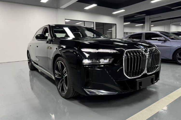 Used BMW 7 Series 2023 Restyled 740Li Luxury Edition M Sport Package