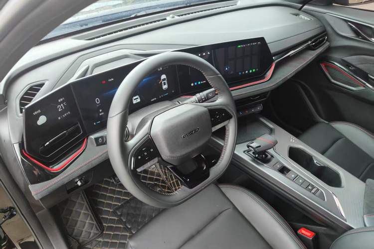 Used Oshan X5 PLUS 2023 1.5T DCT Navigation Edition
