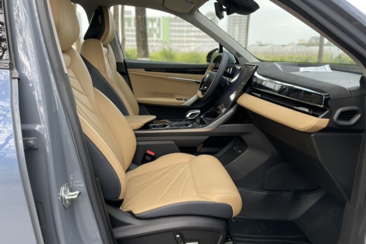 Used Geely Auto FX11 2023 1.5TD DCT Prestige Edition