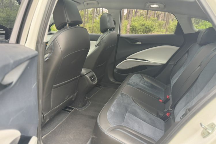 Used Buick Velite 6 2020 Connected Smart Enjoyment PLUS Interior 2