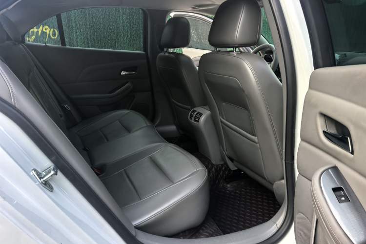 Used Chevrolet Malibu 2014 2.4L Automatic Luxury Edition