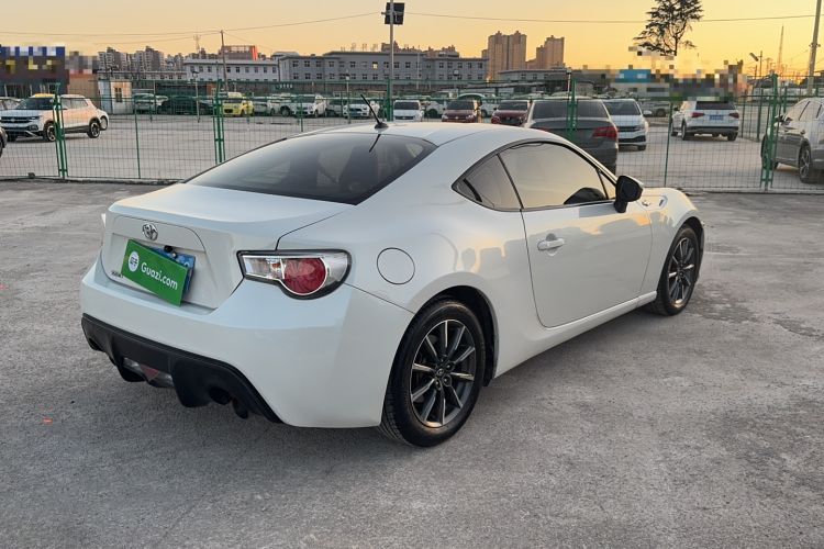 Used Toyota 86 2013 2.0L Automatic Luxury Version