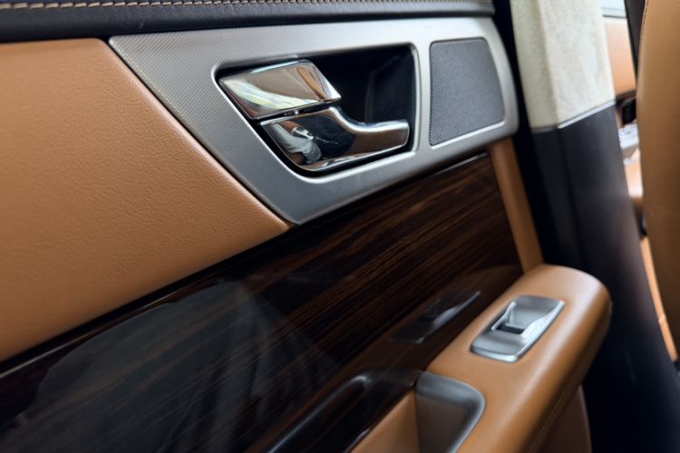 Used Jaguar XF 2014 XF 2.0T Luxury Edition
