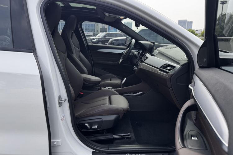 Used BMW X2 2021 sDrive25i Luxury Model with M Sport Package
