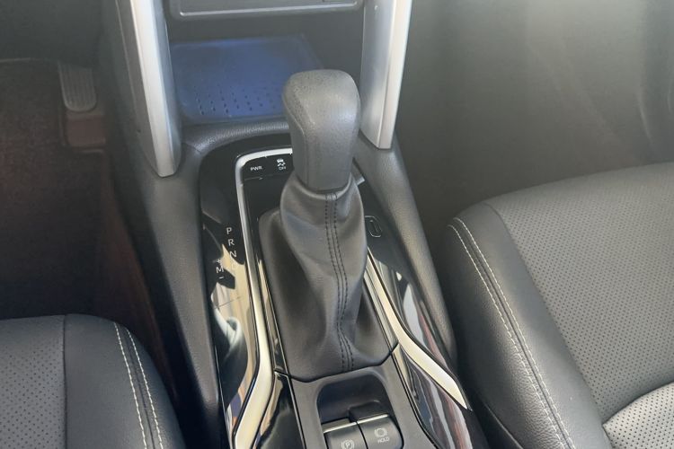 Used Toyota FRONTLANDER 2023 2.0L CVT Luxury Edition