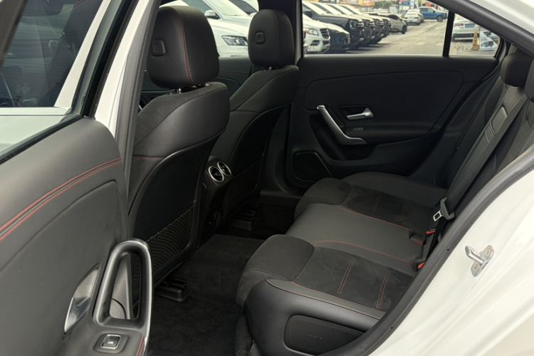 Used Mercedes-Benz A-Class 2025 A 200 L Fashion Model
