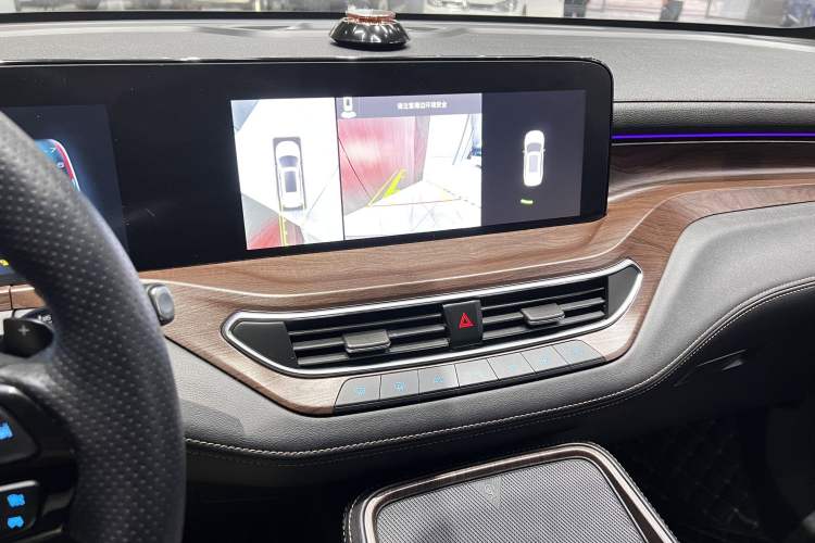 Used Ford Equator 2021 EcoBoost 225 Premier PLUS 6-Seater
