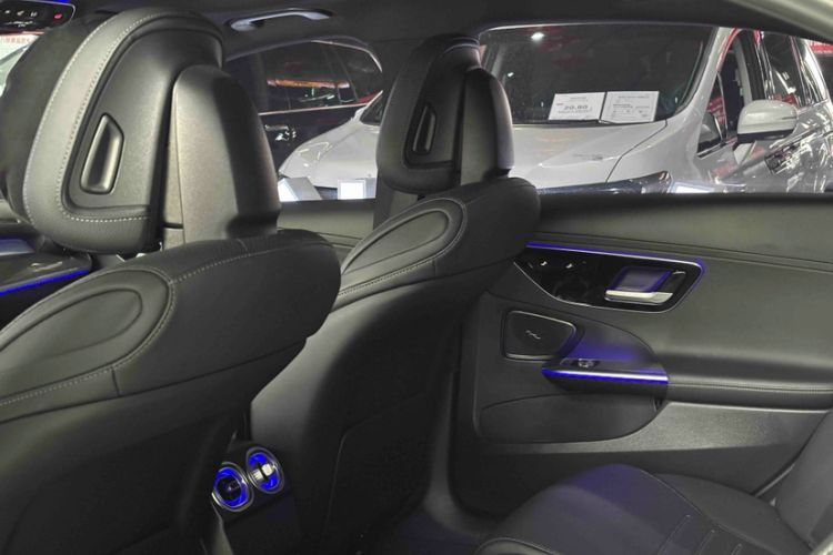 Used Mercedes-Benz C-Class 2024 Restyled C 260 L Sport Edition Interior 3