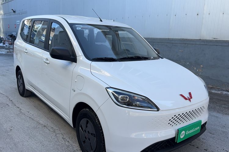 Used Wuling Hongguang New Energy 2025 Extended-Range Hybrid 50KM Comfort Version