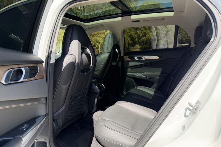 Used Lynk & Co 01 2017 2.0T Two-Wheel Drive Pro Edition
