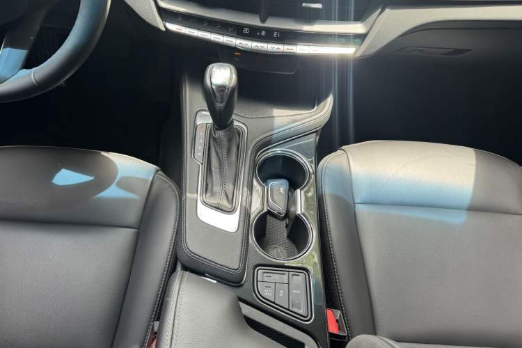 Used Cadillac CT4 2023 25T Fashion Edition
