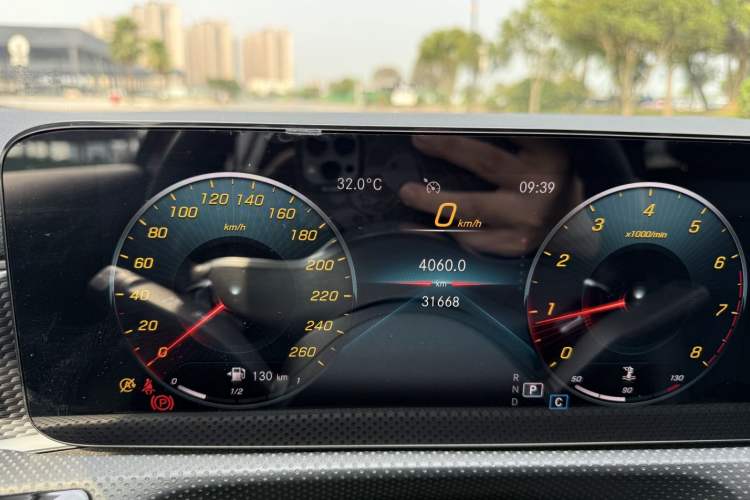 Used Mercedes-Benz A-Class 2020 Restyled A 200 L Sport Sedan Fashion Version