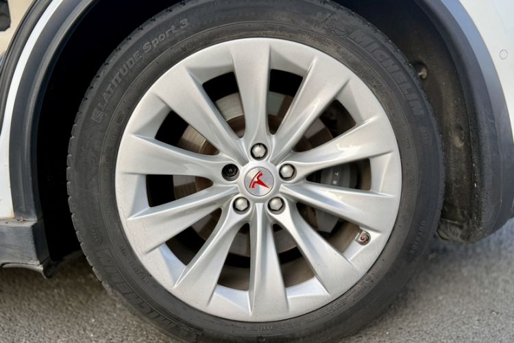 Used Tesla Model X 2019 Long-Range Version