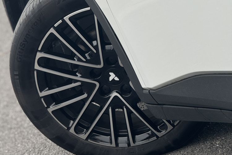 Used firefly firefly 2025 Illuminated Edition