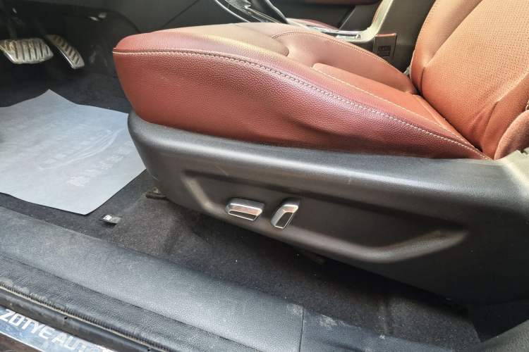 Used Zotye T600 2014 2.0T DCT Luxury Version
