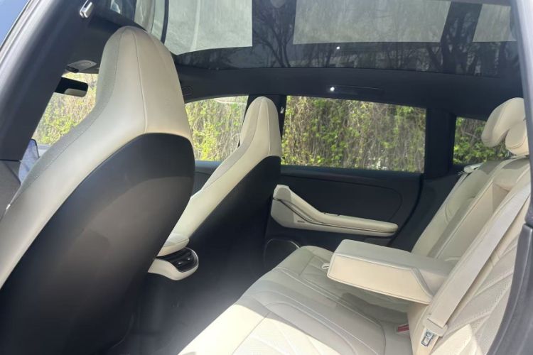 Used Nio ET5T 2025 75 kWh Touring Interior 5