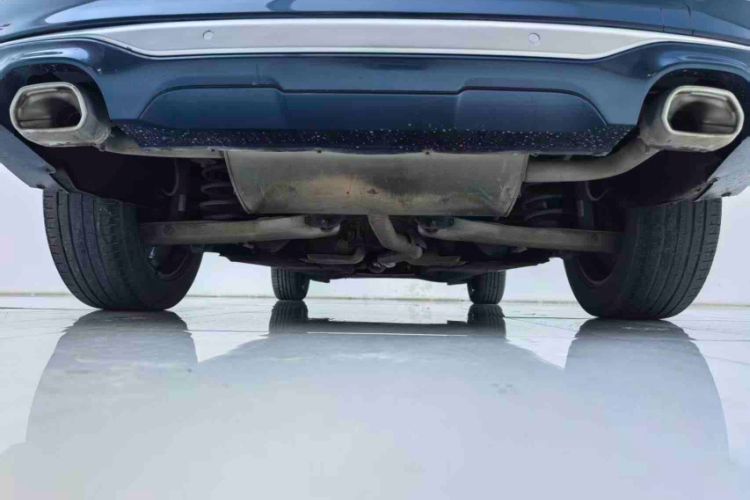 Used Ford Escape 2020 EcoBoost 245 Four-Wheel Drive Luxury Edition Exterior 5