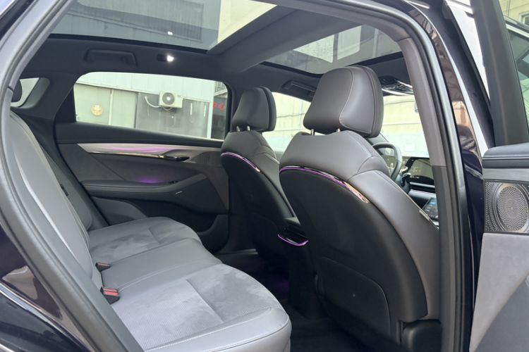 Used VOYAH PASSION 2024 PHEV Four-Wheel Drive Ultra-Long Range Flagship Model