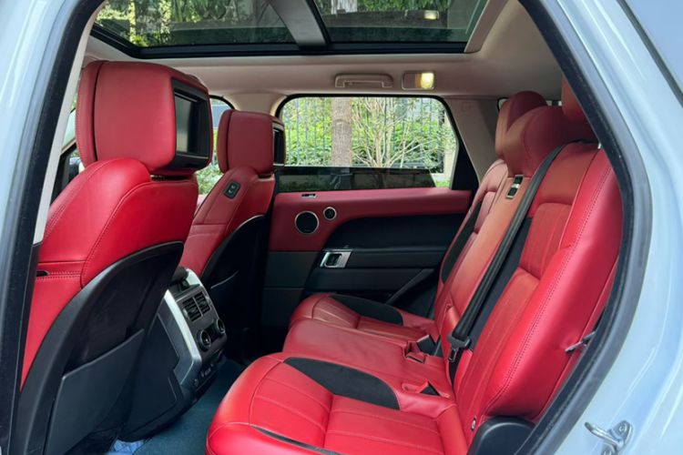 Used Land Rover Range Rover Sport 2020 3.0 L6 HSE DYNAMIC
