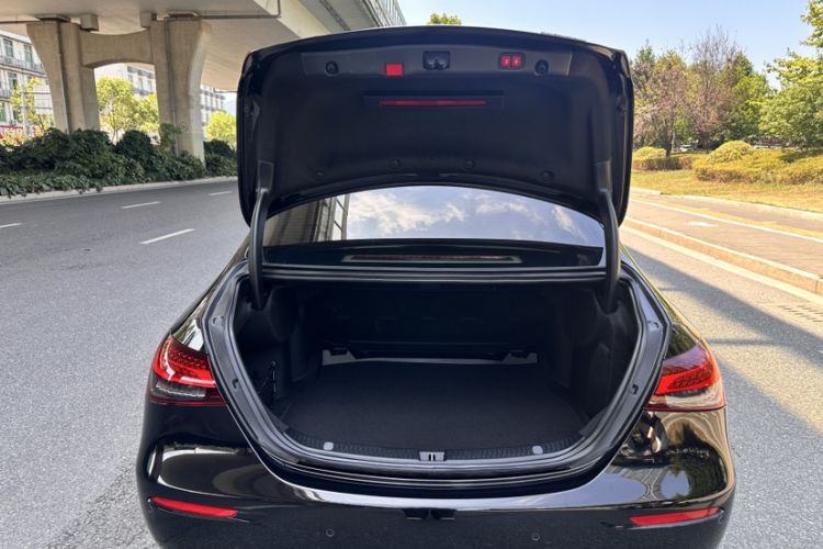 Used Mercedes-Benz E-Class 2022 E 300 L Stylish Model