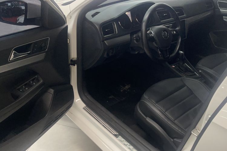 Used Volkswagen Gran Lavida 2017 180TSI DSG Comfort Edition