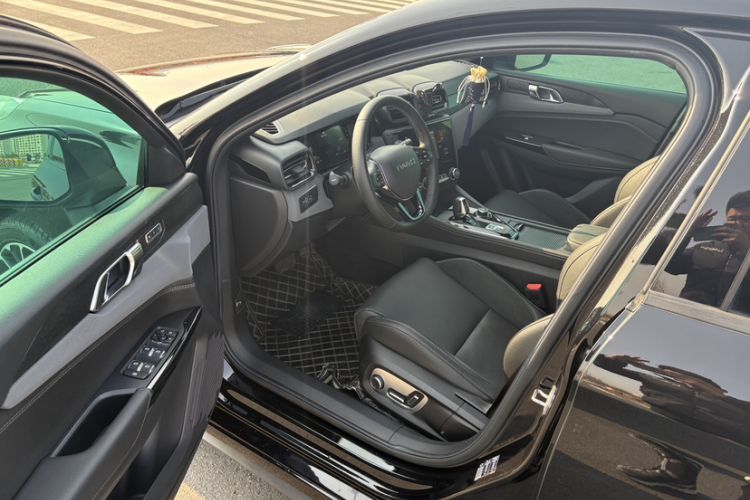 Used Lynk & Co 03 2021 2.0TD Automatic Trendy Champion Edition