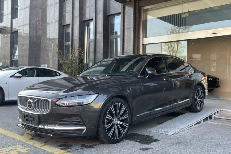 Used Volvo S90 New Energy 2022 T8 eDrive Hybrid Luxury Edition