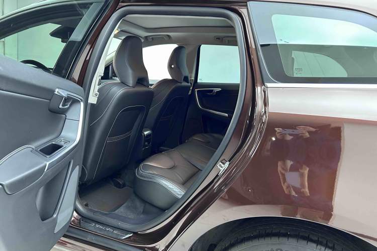 Used Volvo XC60 2015 T5 AWD Zhiyuan Edition