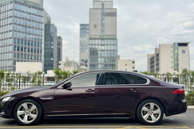 Used Jaguar XFL 2019 XFL 2.0T 200 PS Two-Wheel-Drive Elite Edition
