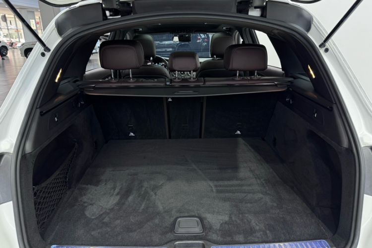 Used Mercedes-Benz GLC 2022 Refreshed GLC 300 L 4MATIC Dynamic Edition
