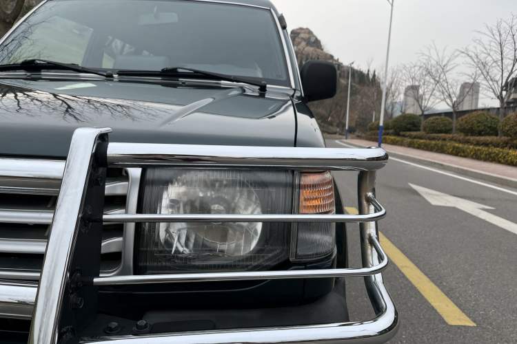 Used Leopaard 6481 2009 2.2L Manual Two-Wheel Drive