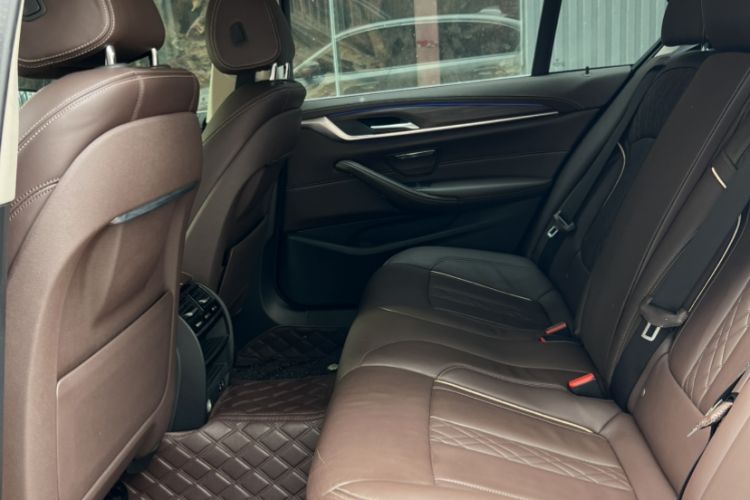 Used BMW 5 Series 2020 530Li Leading Edition Luxury Package Interior 4