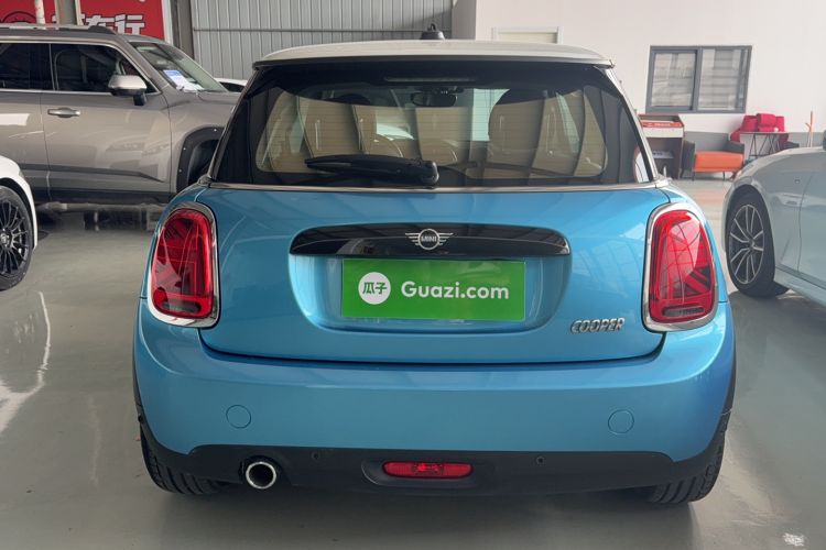Used MINI MINI 2018 1.5T COOPER Artist
