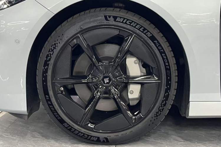 Used Hyptec GT 2024 Global Model 710 Ultra-High-Voltage LiDAR Edition