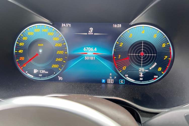 Used Mercedes-Benz GLC 2022 Second Facelift GLC 260 L 4MATIC Luxury Edition