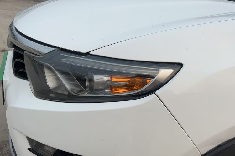 Used Soueast DX7 2015 1.5T Automatic Luxury Model