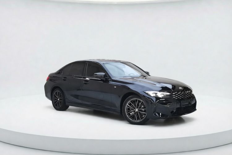Used BMW 3 Series 2024 325i M Sport Night Edition Package Exterior 4