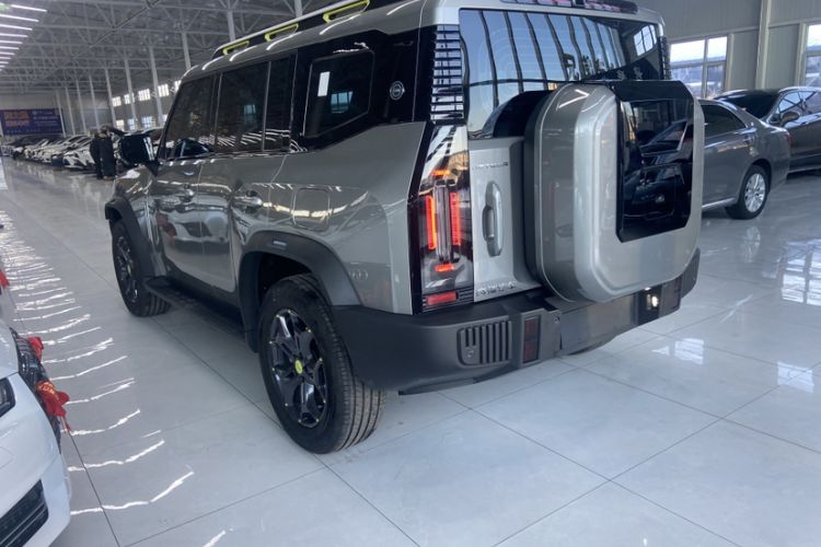 Used JETOUR Traveler 2024 2.0T All-Wheel-Drive CrossPRO Entertainment Edition