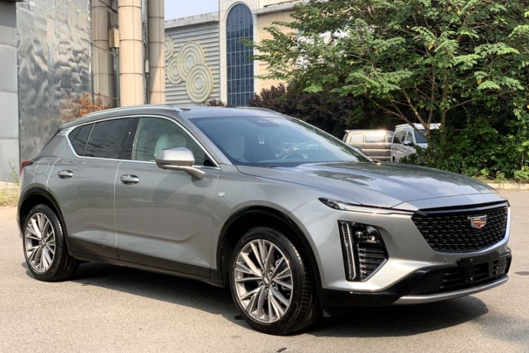 Used Cadillac GT4 2023 25T Prestige Version
